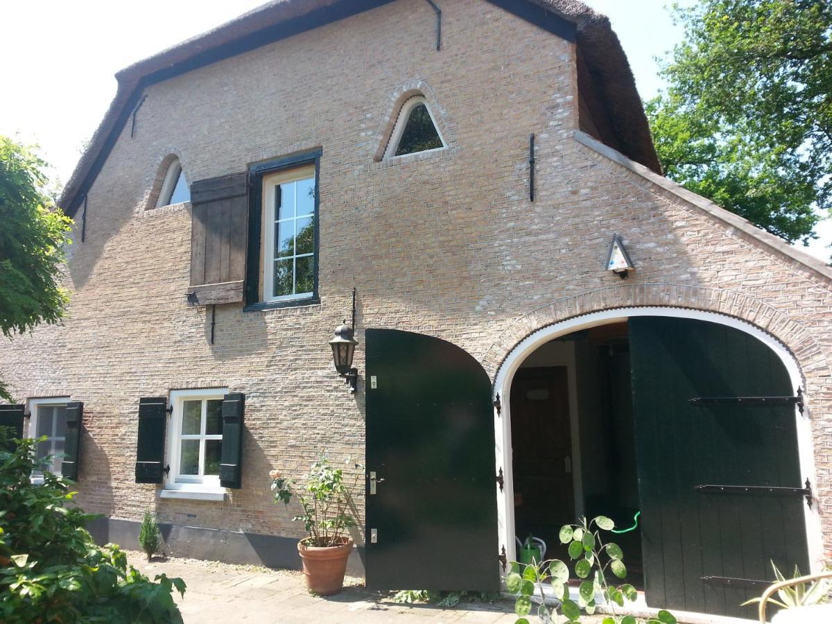 B & B De Pimpelmees 's-Gravenmoer Dış mekan fotoğraf